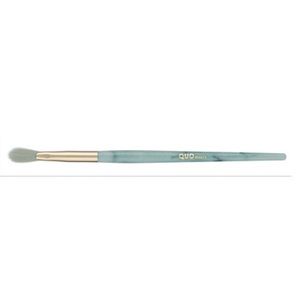 Quo Beauty Feathered Eye Brush